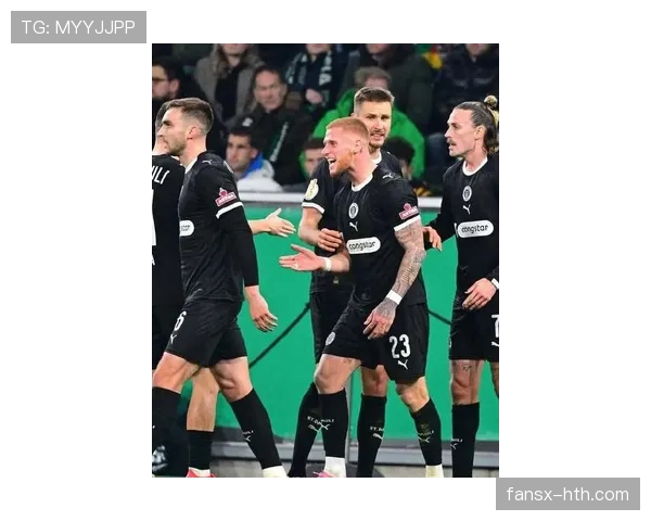 德甲球队阵容焕新迎曙光,新赛季状态回升备受瞩目 德甲球队阵容焕新迎曙光,新赛季状态回升备受瞩目